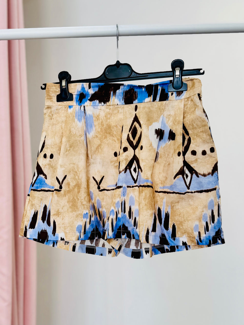 Pantaloncino etnico