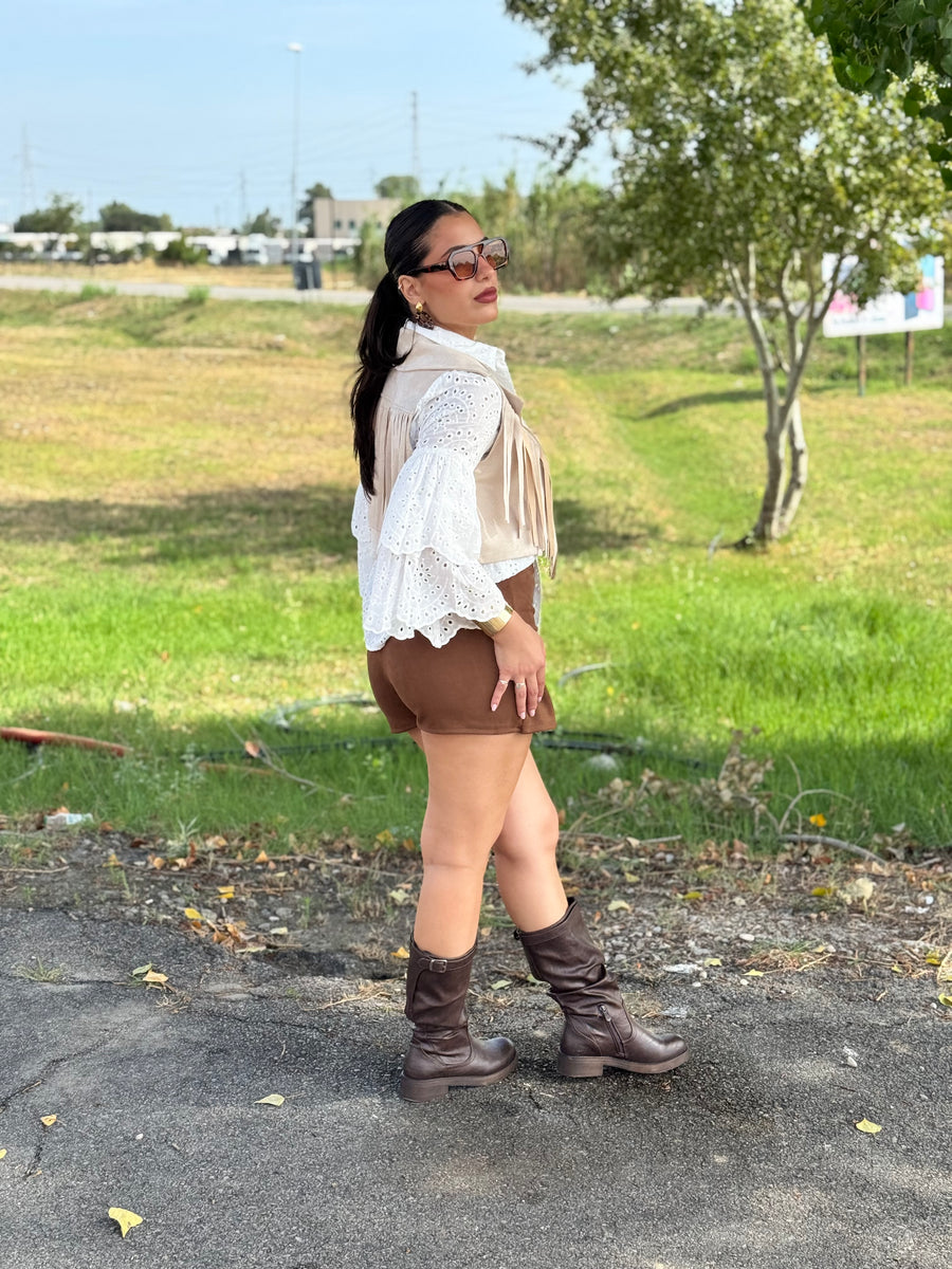 Short in camoscio