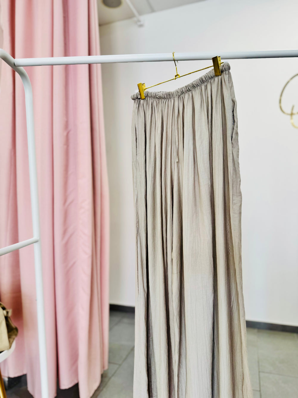 Pantalone ampio