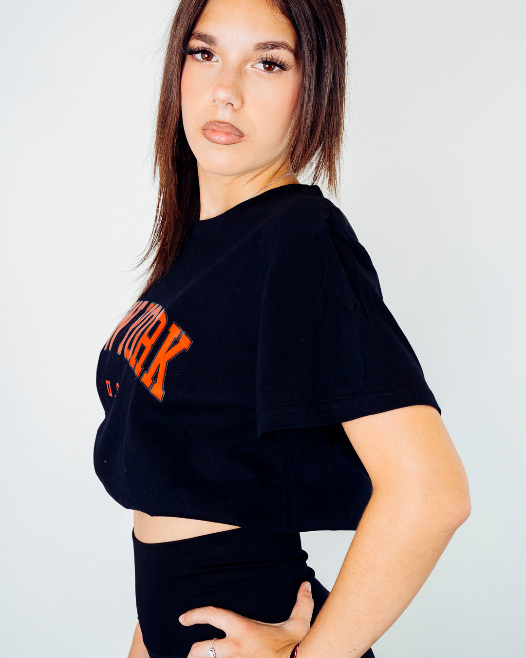 T-shirt NEW YORK nera scritta rossa