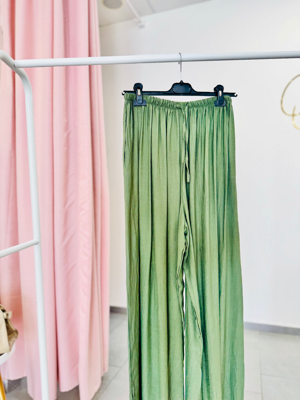 Pantalone ampio verde militare