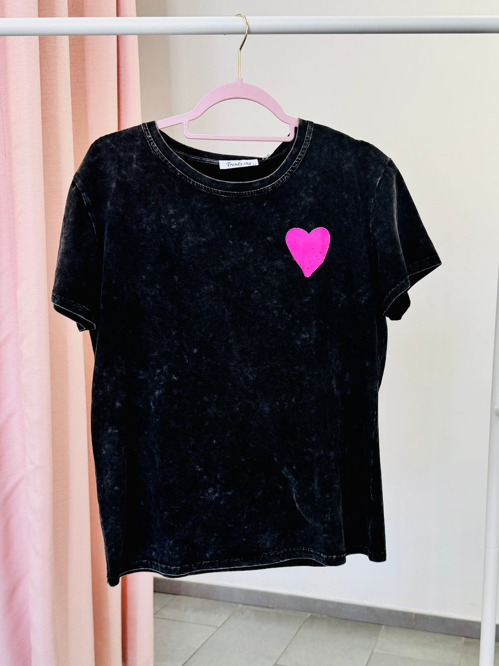 T-shirt LOVE grigio scuro